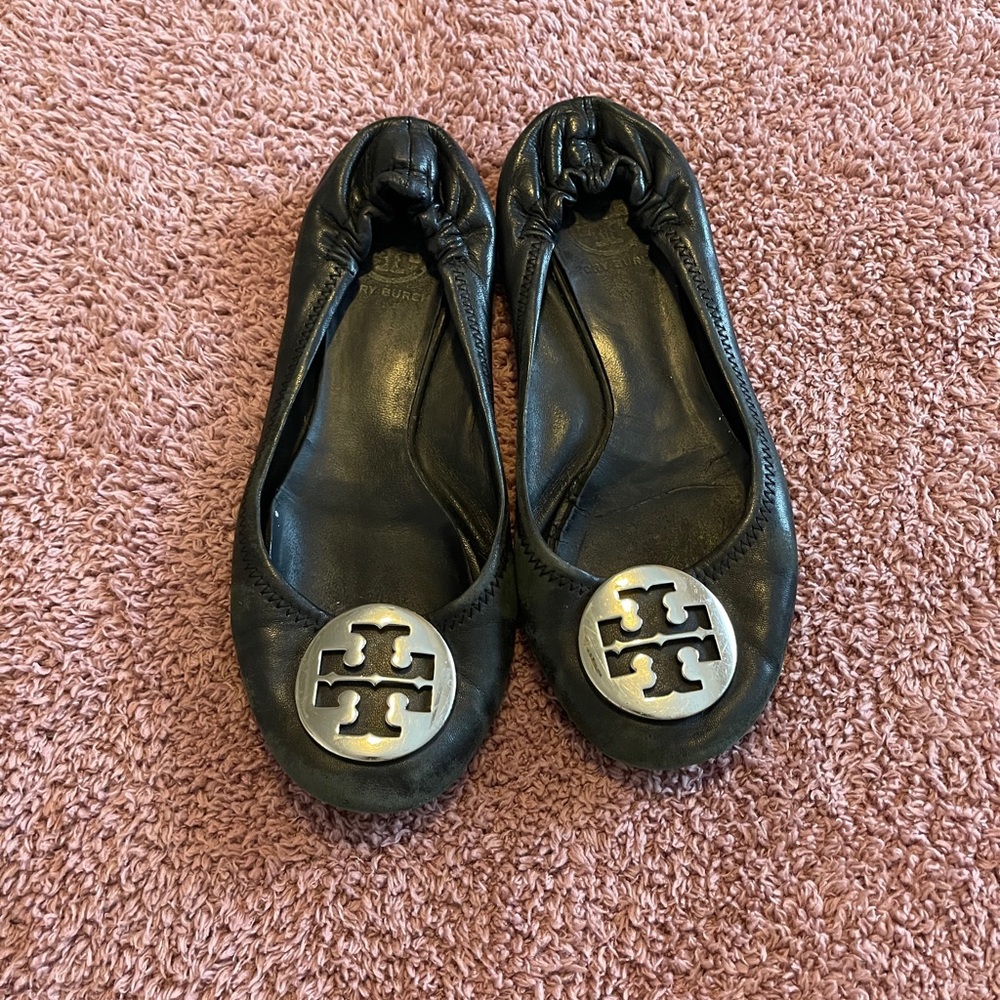 Black Tory Burch flats